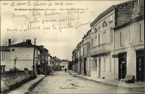 Ak Saint Médard de Guizières Gironde, Rue de la Republique, Coiffeur