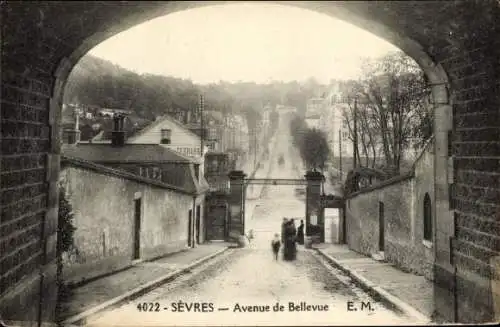 Ak Sèvres Hauts-de-Seine, Avenue de Bellevue