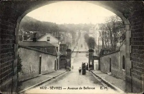 Ak Sèvres Hauts-de-Seine, Avenue de Bellevue