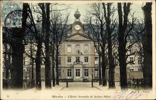 Ak Sèvres Hauts-de-Seine, Vue Générale des Villas Brancas