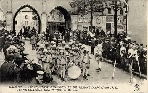 Ak Orléans Loiret, Les Fêtes de Jeanne d'Arc, Grand Cortege Historique, Musiciens