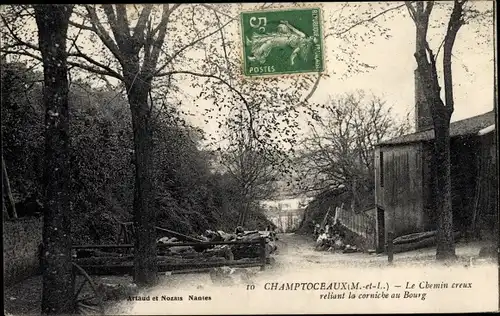 Ak Champtoceaux Maine-et-Loire, Le Chemin creux reliant la corniche au Bourg