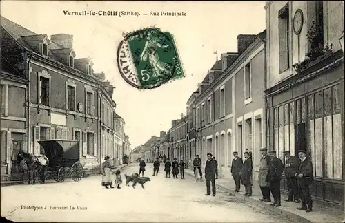 Ak Verneuil le Chétif Sarthe, Rue Principale