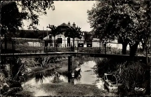 Ak Molineuf Loir et Cher, Bury, Vue sur la Cisse