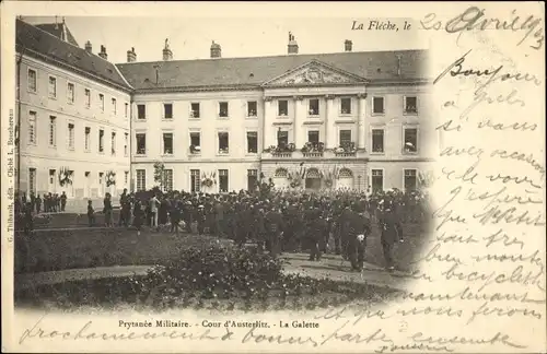 Ak La Flèche Sarthe, Prytanée Militaire, Cour d´Austerlitz, La Galette