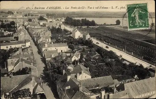 Ak Les Ponts de Cé Maine et Loire, Vue a vol d'oiseau