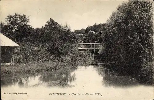 Ak Pithiviers Loiret, Une Passerelle sur l'Oeuf