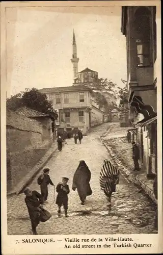 Ak Thessaloniki Griechenland, Vieille rue de la Ville Haute, An old street in the Turkish Quarter