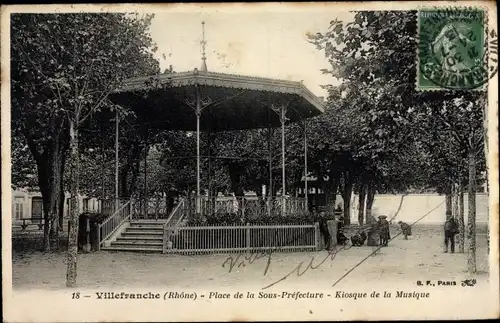 Ak Villefranche sur Saône Rhône, Place de la Sous Prefecture, Kiosque de la Musique