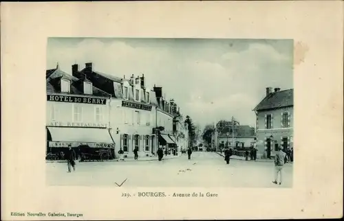 Ak Bourges Cher, Avenue de la Gare