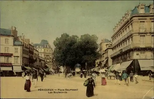 Ak Périgueux Nouvelle-Aquitaine Dordogne, Place Daumesnil, Les Boulevards