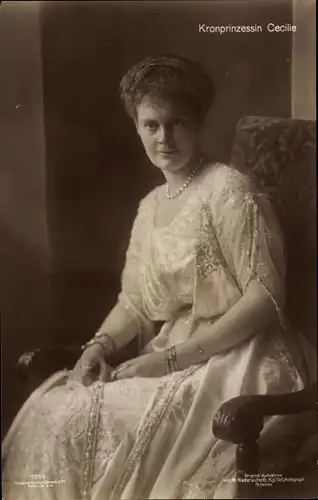 Ak Kronprinzessin Cecilie von Preußen, Portrait