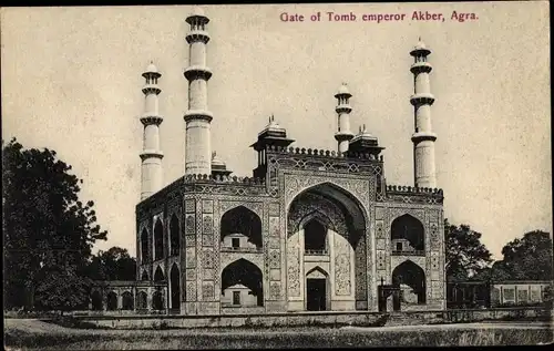 Ak Agra Indien, Gate of Tomb emperor Akber