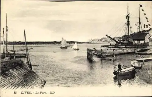 Ak Dives sur Mer Calvados, Le Port