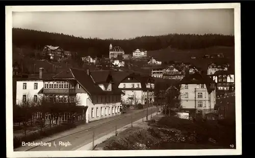 Ak Brückenberg bei Krummhübel Riesengebirge Schlesien, Panorama vom Ort