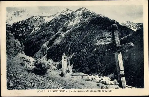 Ak Peisey Nancroix Savoie, Vue générale et le massif de Bellecote, croix