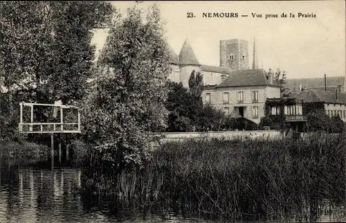 Ak Nemours Seine-et-Marne, Vue prise de la Prairie