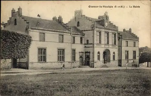 Ak Ozouer les Voulgis Seine-et-Marne, La Mairie