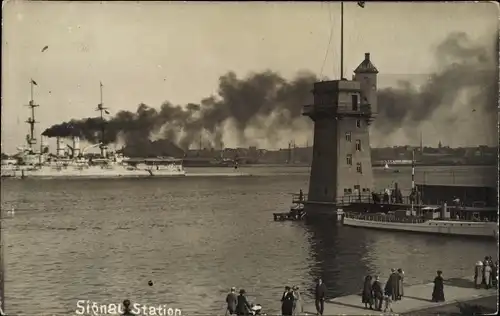 Foto Ak Deutsches Kriegsschiff, Linienschiff, Signalstation, Kaiserliche Marine