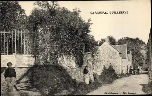 Ak Guillerval Essonne, Ortspartie