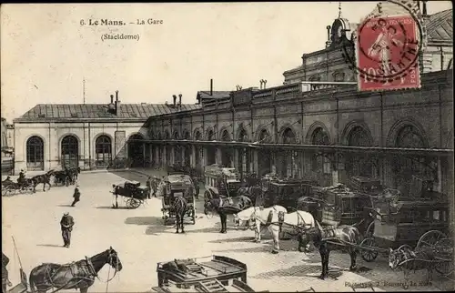 Ak Le Mans Sarthe, La Gare, Kutschen