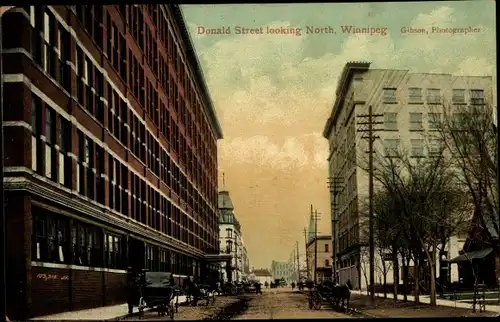 Ak Winnipeg Manitoba Kanada, Donald Street looking North