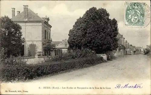 Ak Bueil Eure, Les Ecole et Perspective de la Rue de la Gare