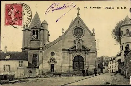 Ak Ecouen Val d’Oise, L'Eglise