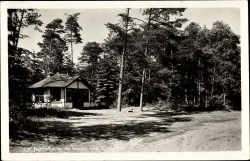 Ak Zorgvlied Drenthe, De Jagershut in de bossen