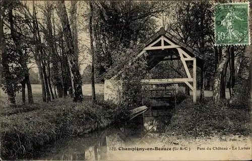 Ak Champigny-en-Beauce Loir et Cher, Parc du Château, Le Lavoir