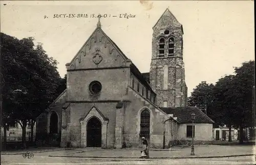 Ak Sucy en Brie Val de Marne, L'Eglise