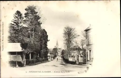 Ak Sourdeval la Barre Manche, Avenue de la Gare