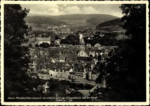 Ak Hann Münden in Niedersachsen, Stadt von der Tillyschanze aus gesehen, Durchblick