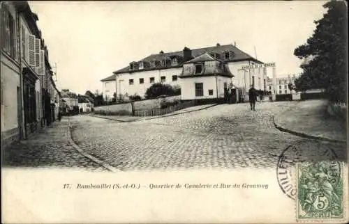 Ak Rambouillet Yvelines, Quartier de Cavalerie et Rue du Groussay