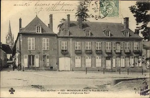 Ak Mondoubleau Loir et Cher, La Rue St. Pierre et maison d'Alphonse Karr