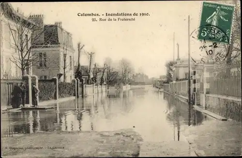 Ak Colombes Hauts de Seine, Inondations de 1910, Rue de la Fraternite