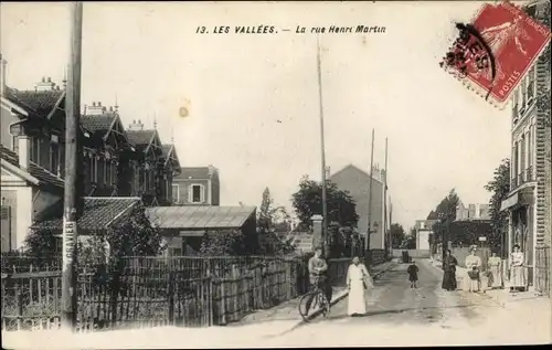 Ak Les Vallées Hauts de Seine, La rue Henri Martin