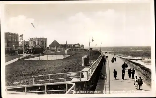 Ak Norderney in Ostfriesland, Strandpromenade mit Tennisplätzen