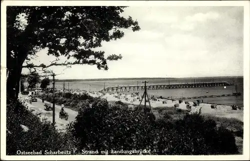 Ak Scharbeutz in Ostholstein, Strand mit Landungsbrücke