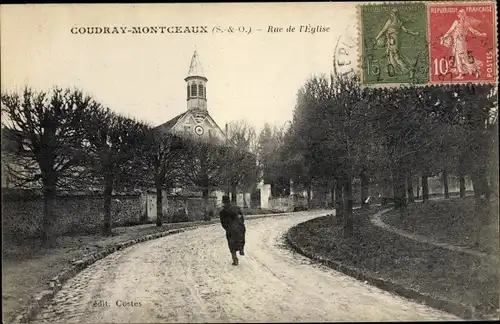 Ak Coudray Montceaux Essonne, Rue de l'église, piéton