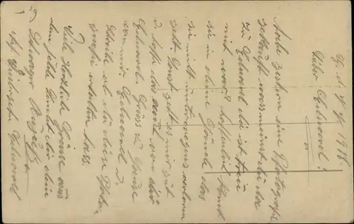 Foto Ak Große Lausejagd, Soldat sucht Läuse