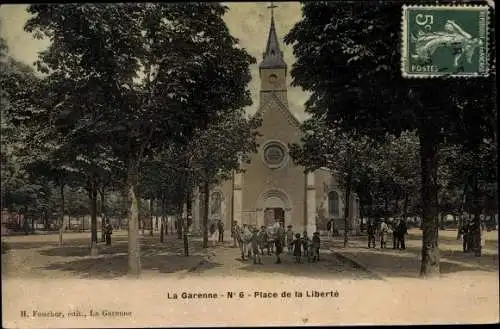 Ak La Garenne Hauts de Seine, Place de la Liberte