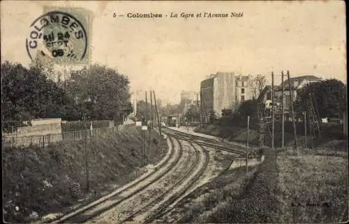 Ak Colombes Hauts de Seine, La Gare et l'Avenue Note