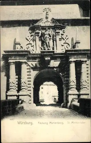 Ak Würzburg am Main Unterfranken, Festung Marienberg, St Michaelstor