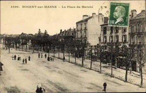 Ak Nogent sur Marne Val de Marne, La Place du Marche