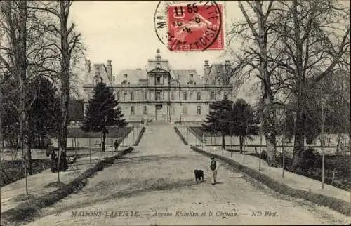 Ak Maisons Laffitte Yvelines, Avenue Richelieu et le Chateau