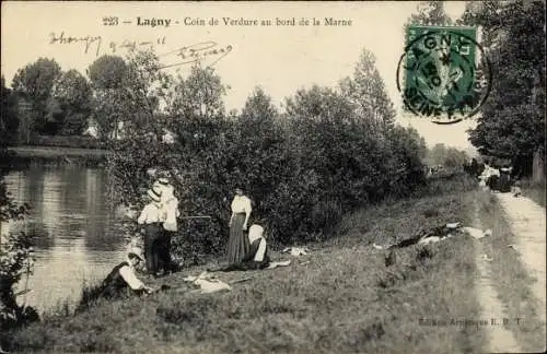 Ak Lagny Seine et Marne, Coin de Verdure au bord de la Marne