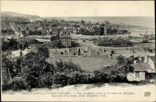 Ak Deauville Calvados, La Plage Fleurie, Vue generale prise de la route de Honfleur