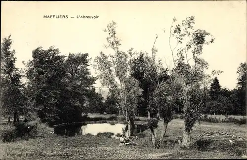 Ak Maffliers Val-d’Oise, L'Abreuvoir