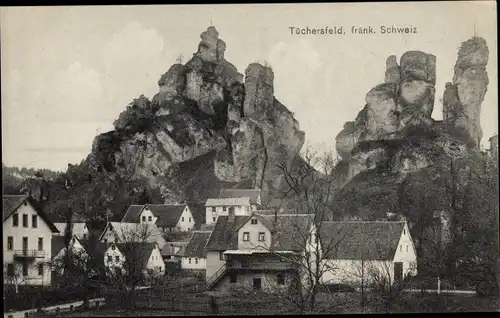 Ak Tüchersfeld Pottenstein Oberfranken, Teilansicht mit Felspartie